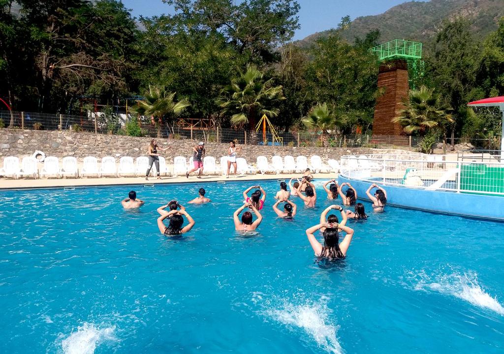 Bazén v ubytování Las Montañas de Olmué Resort & Conference Center nebo v jeho okolí