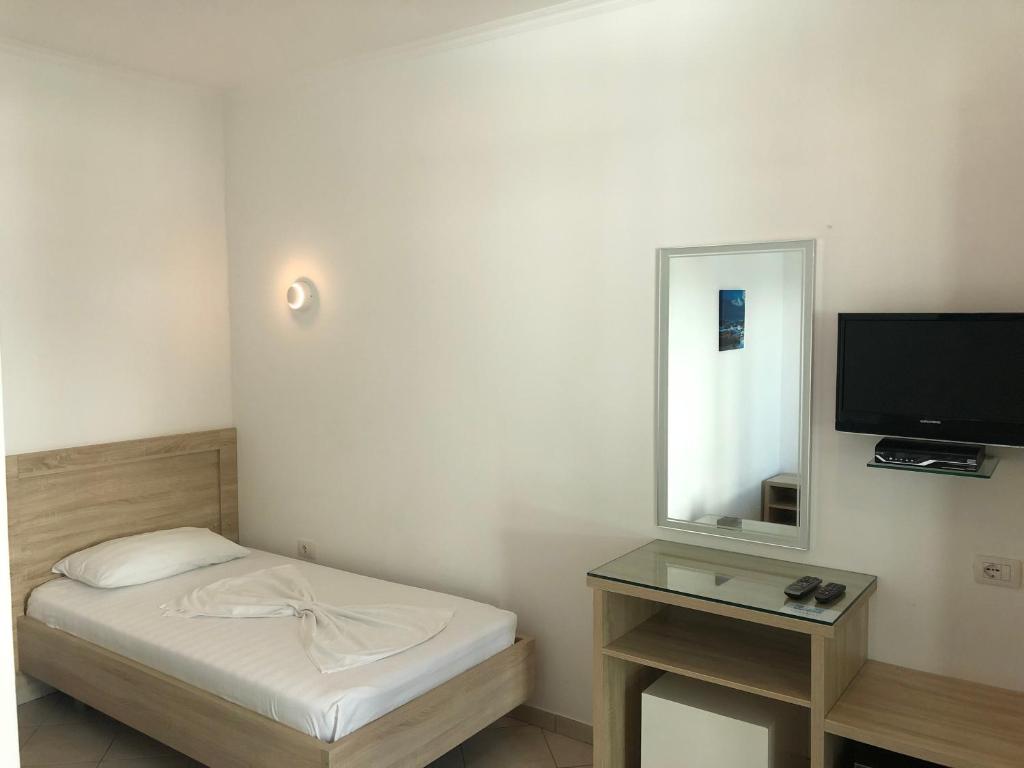 TV a/nebo společenská místnost v ubytování Hotel Jon