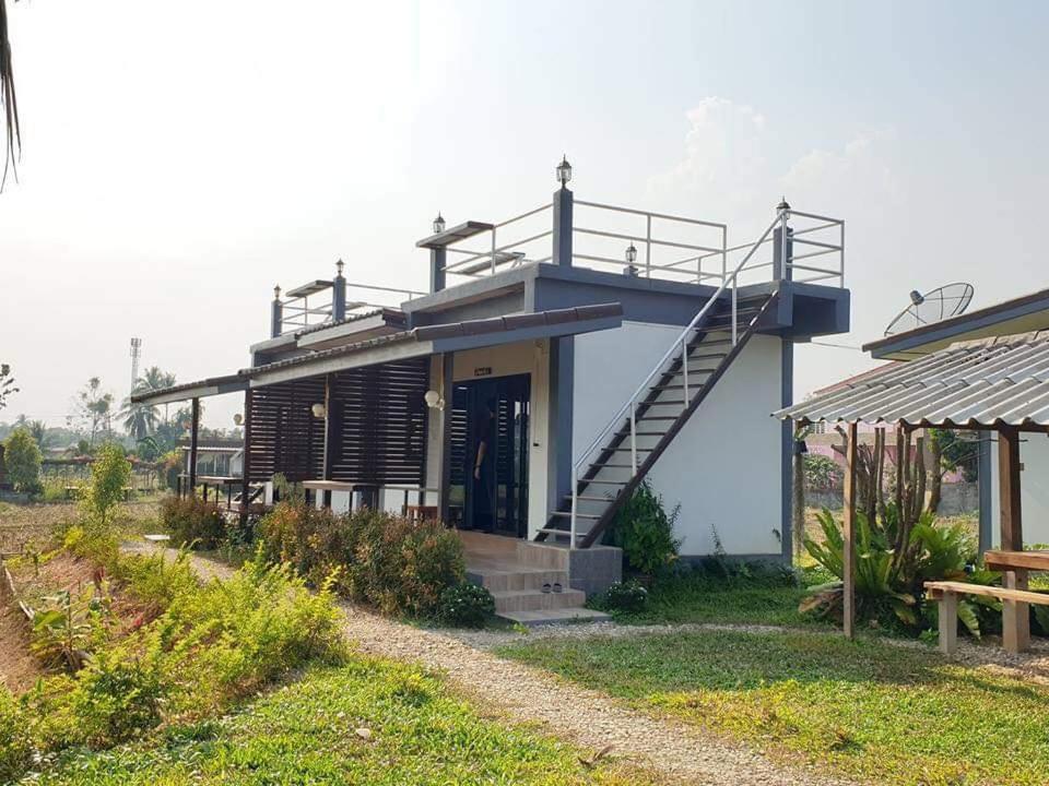 บ้านมาดีโฮมสเตย์ - Twin Room With Mountain View