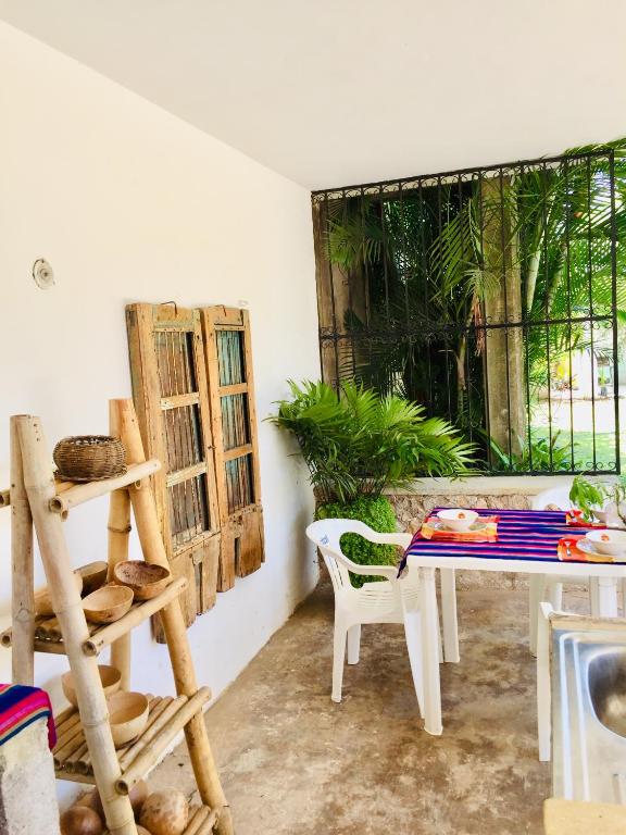 Casa de Ines y Victoria - Double Room With Shared Toilet