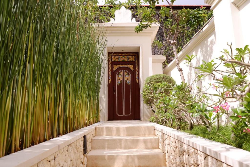 The Royal Santrian - 4