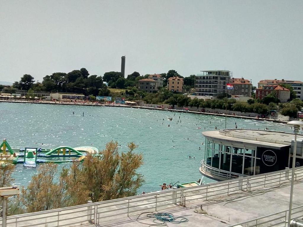 Sunshower apartment and studio - 12