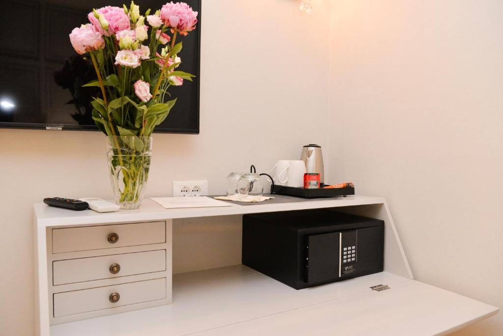 The Duke luxury rooms - 16