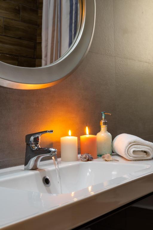 Łazienka w obiekcie Diamante Beachfront Suites