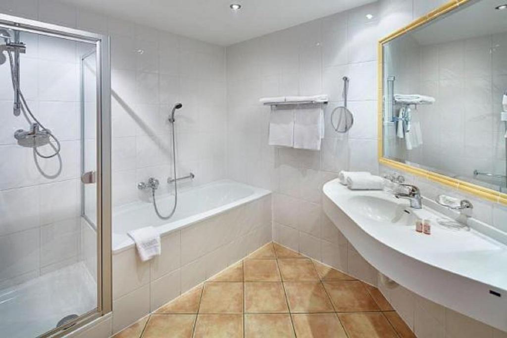 Koupelna v ubytování Lifthotel