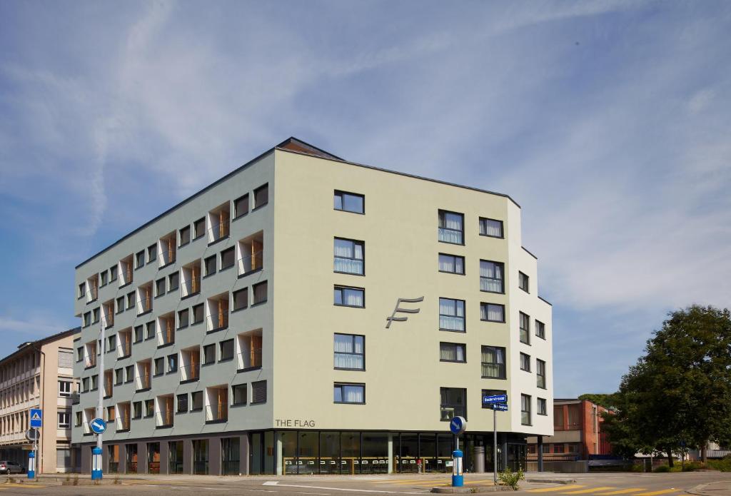 The building in which a szállodákat is located