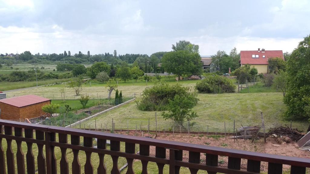Zahrada ubytování Balaton Apartman Paloznak