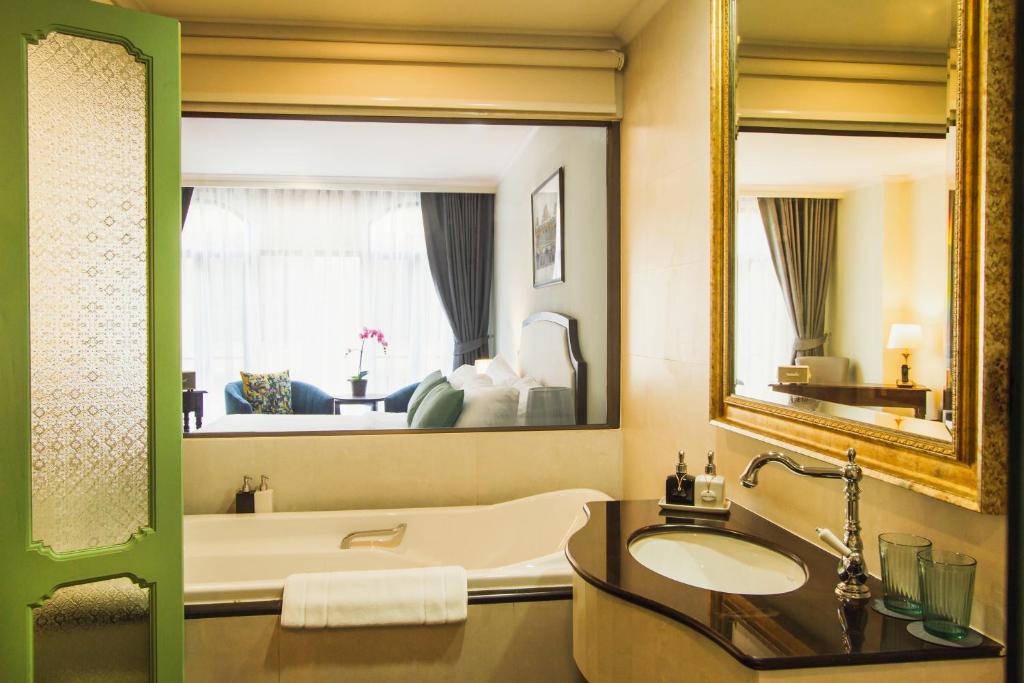 Daraya Boutique Hotel - 9