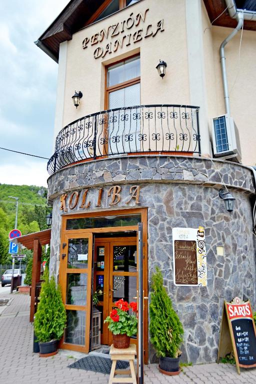 Budova, v ktorej sa penzión nachádza