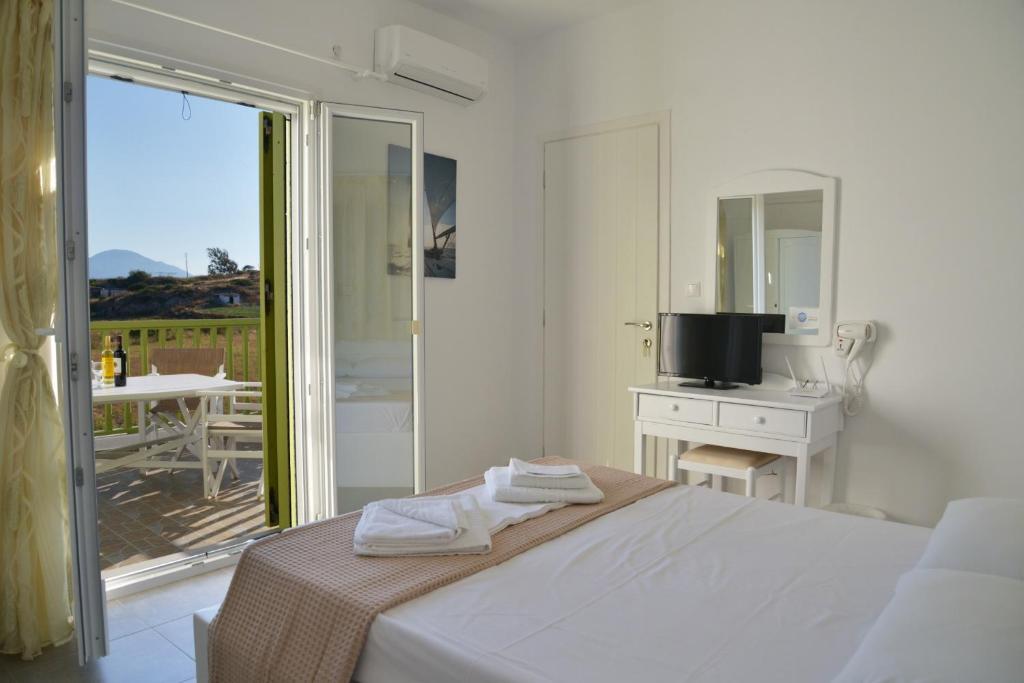 Zeras Apartments - 1