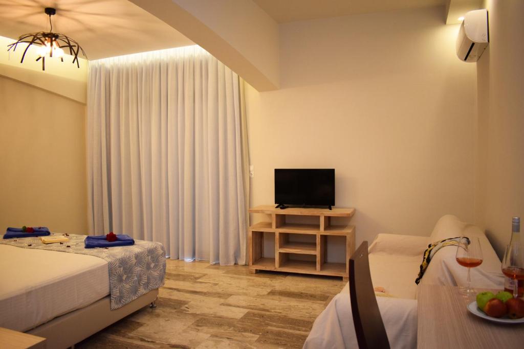TV a/nebo společenská místnost v ubytování Myrtis Spa Hotel