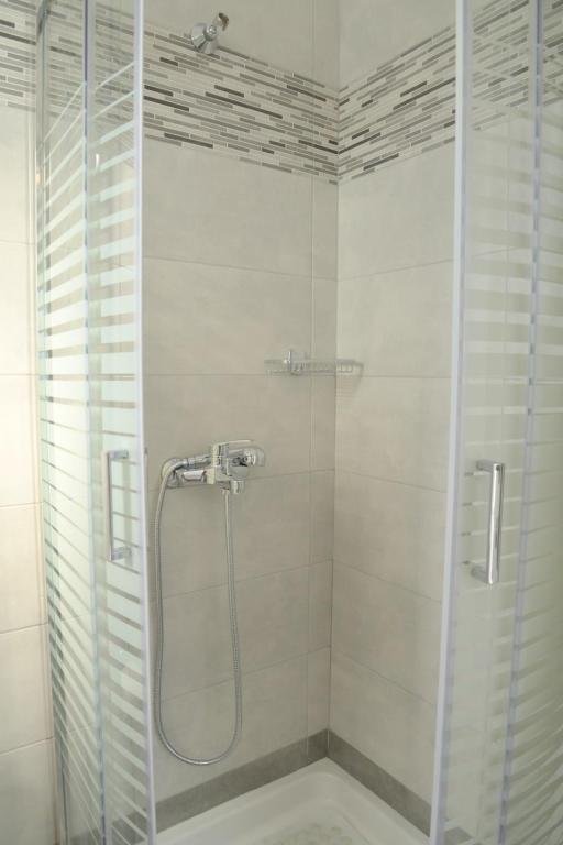 Zeras Apartments - 6