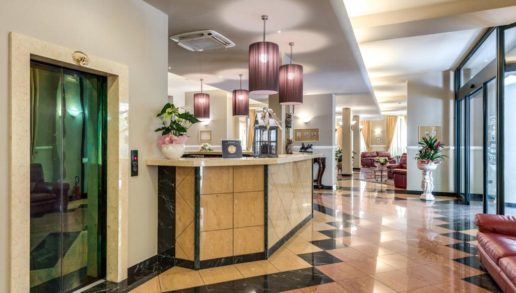 Vstupní hala nebo recepce v ubytování Hotel Da Vinci