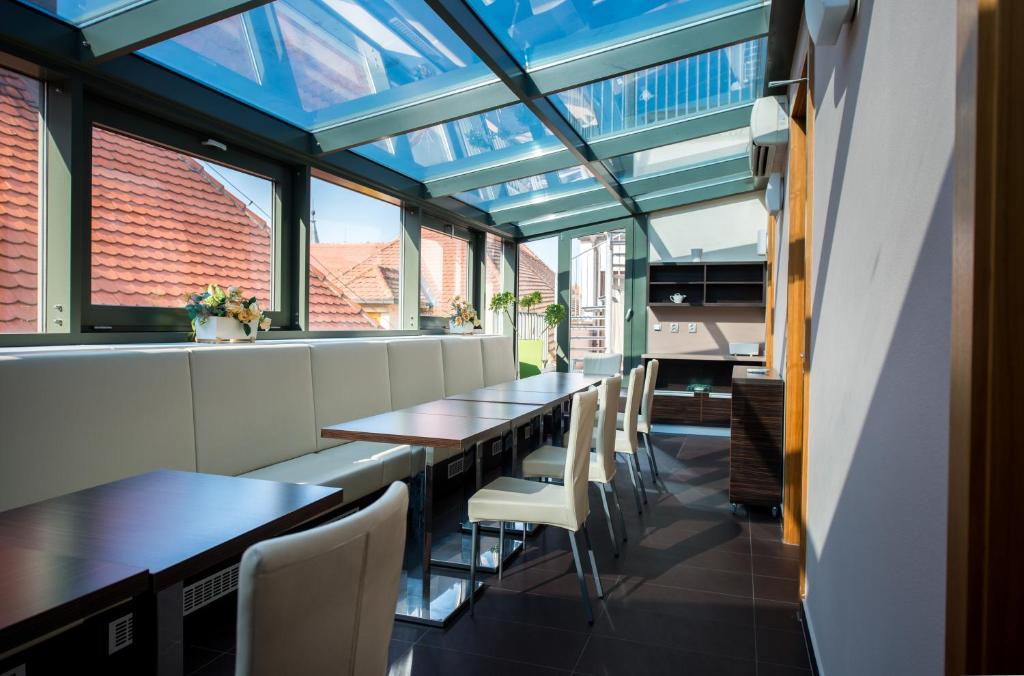 Posezení v ubytování Hotel Mlynska