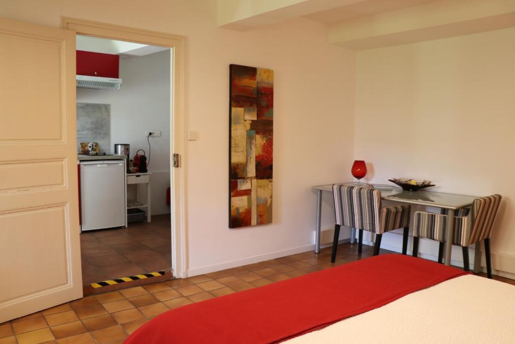 Studio au Coeur du Village avec terrasse et parking proche de Pamiers - Appartement Met Terras