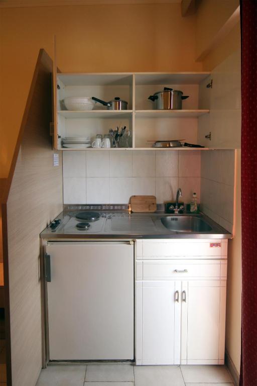 Philoxenia Hotel & Studios - 15