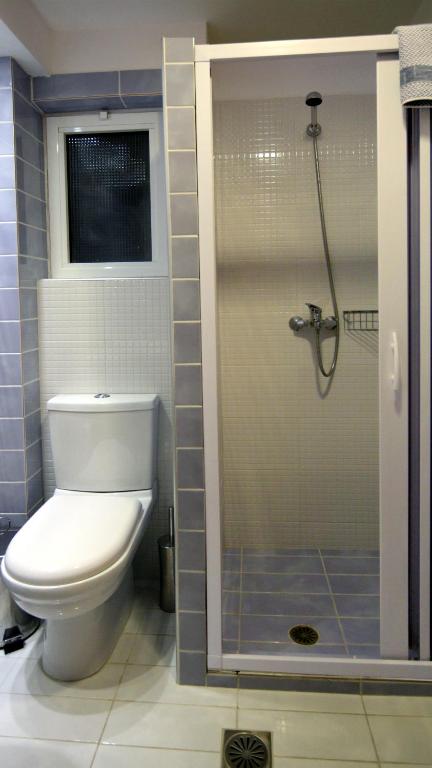 Philoxenia Hotel & Studios - 10