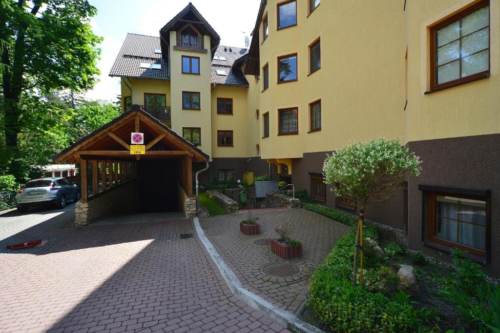 Budova, kde se apartmán nachází