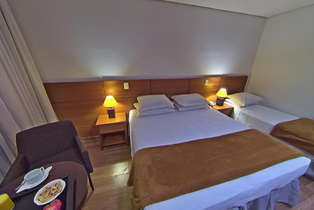  Hotel Shelton