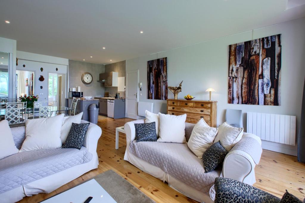 Posezení v ubytování Appartement Pyla Les Cèdres