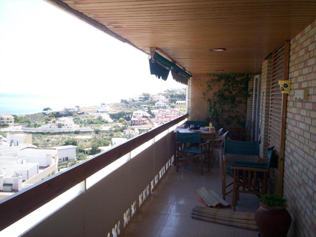 Foto da galeria de Comfortable apartment on the 10t floor with seesight and balcony em El Campello