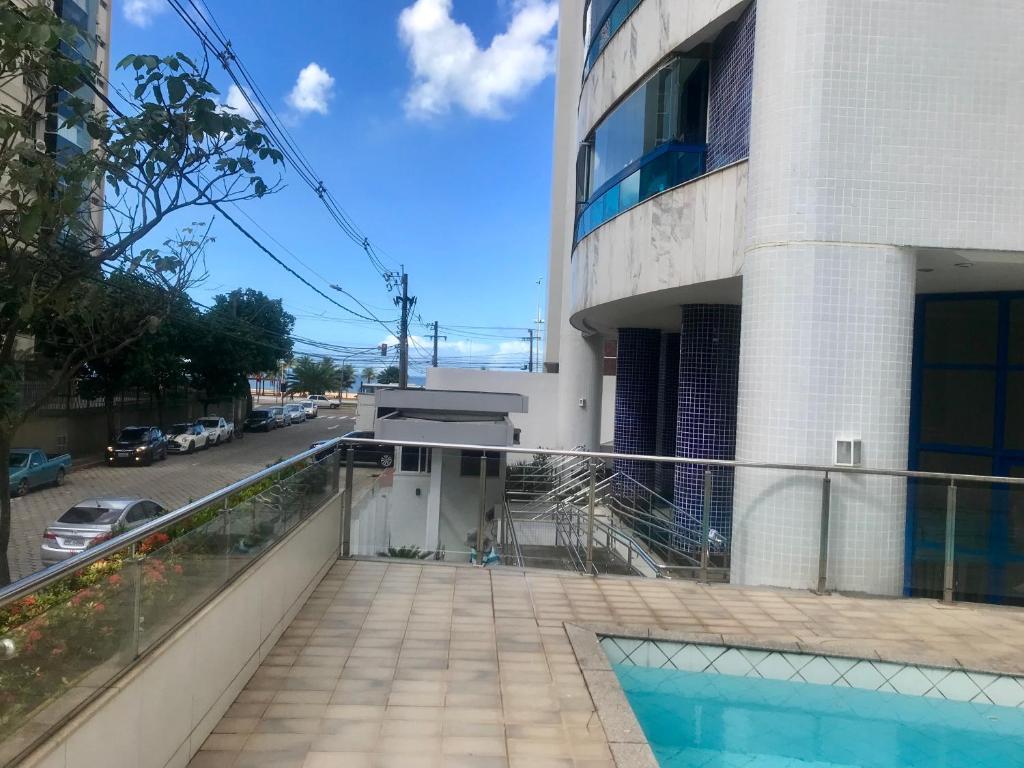  Quarto Domiciliar Praia e Clube VIP