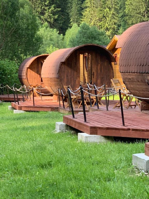 Zahrada ubytování Glamping Suhardul Mic