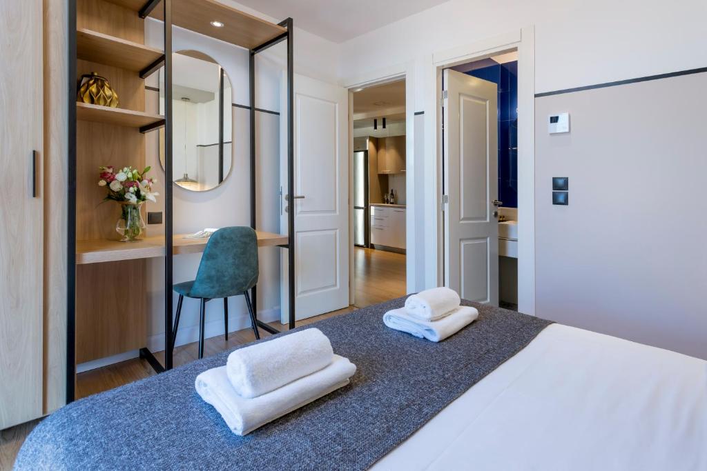 The Pinnacle Athens - 14