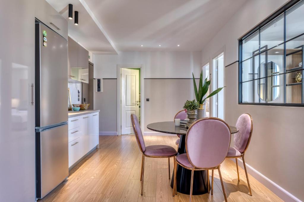 The Pinnacle Athens - 19