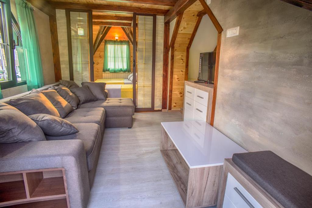 Apartmani Restoran Durmitor - Apartment