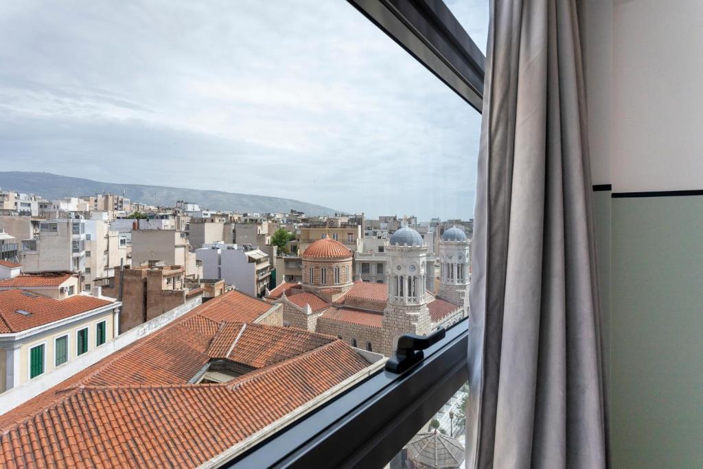 The Pinnacle Athens - 4