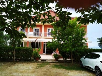 Gallery image of Angelica Apartments in Sidari