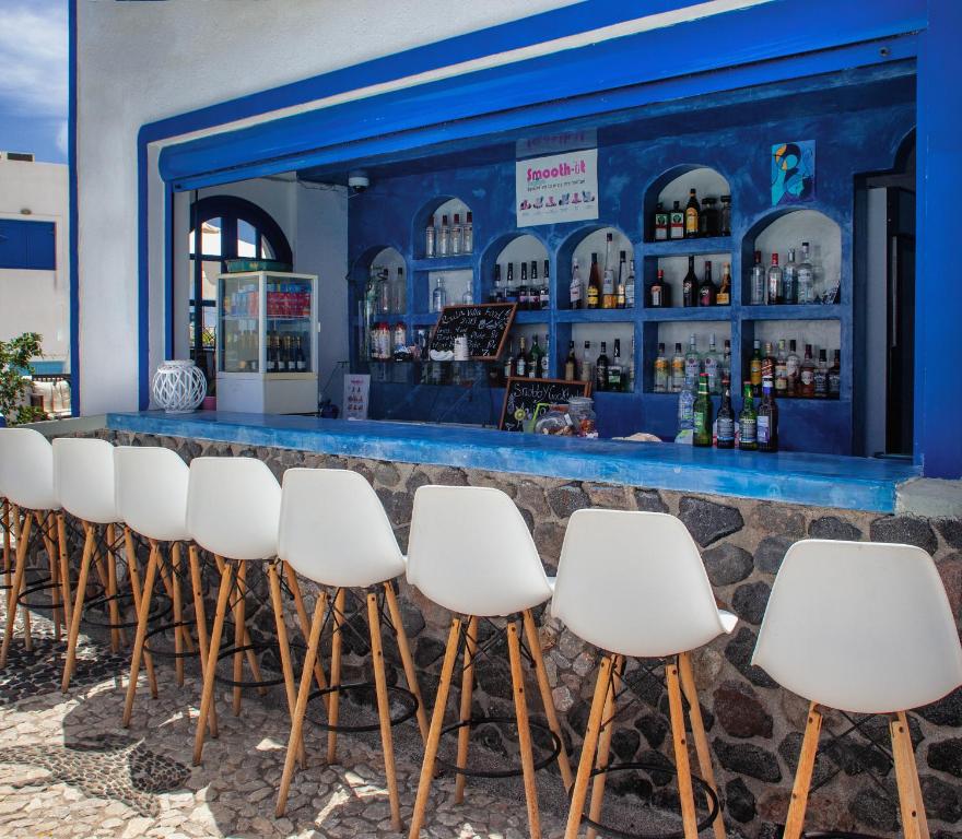 Lounge nebo bar v ubytování Roula Villa Studios & Apartments