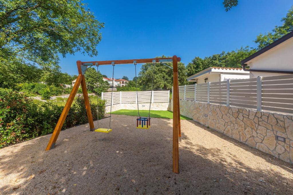 Herní místnost nebo prostor pro děti v ubytování Villa Roko