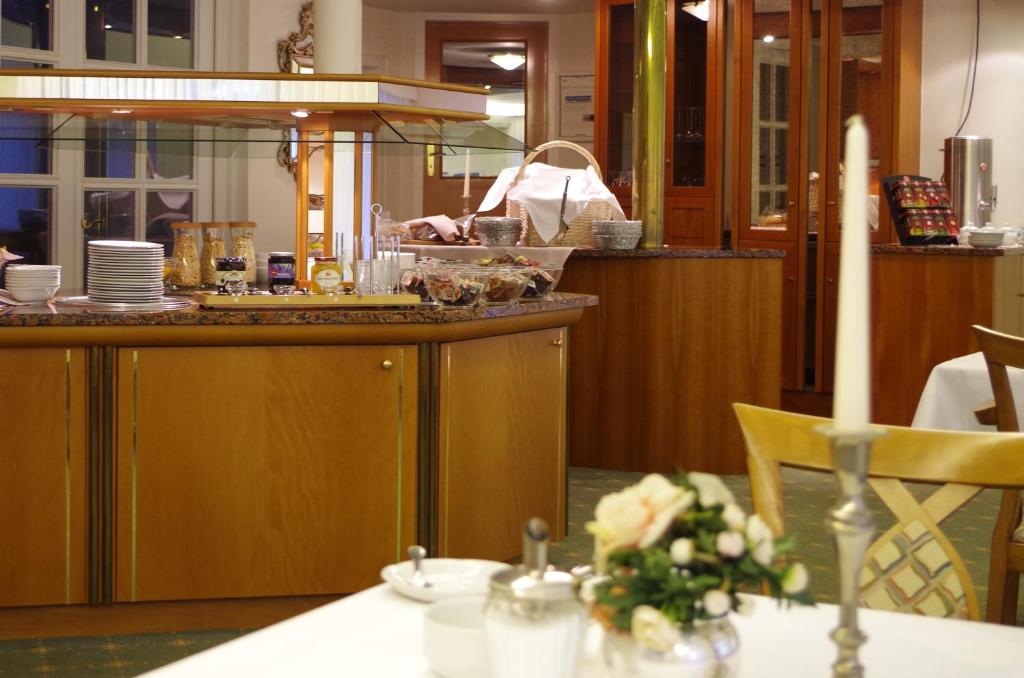 Fotografie z fotogalerie ubytování Hotel Rheinland v destinaci Bad Orb