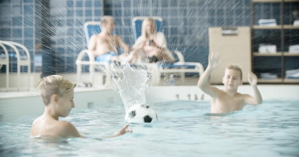 River Cree Resort & Casino - Resim 36