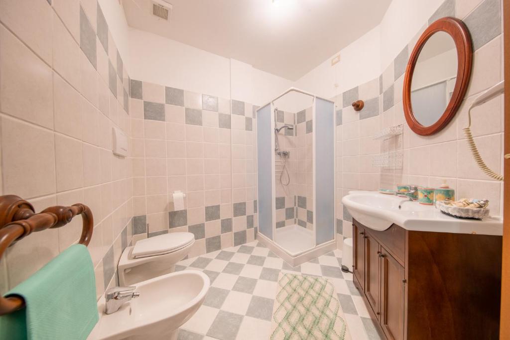 Agriturismo Isola Dei Calanchi - Guest House - Apartamento De Un Dormitorio