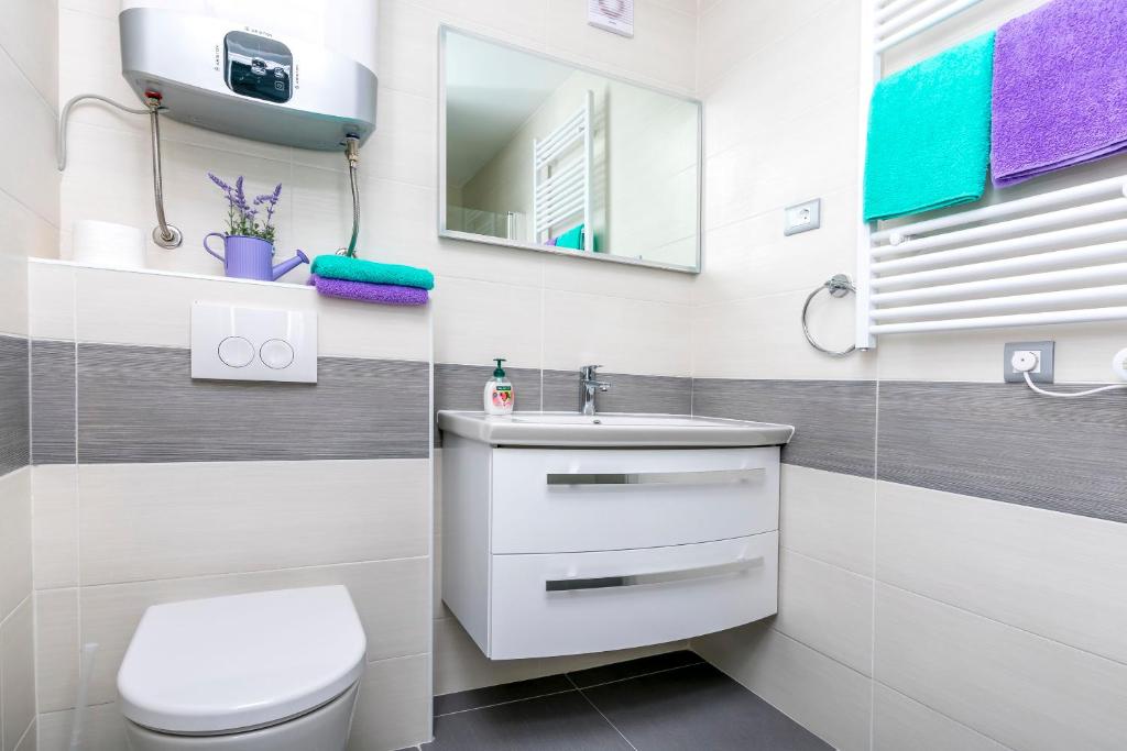 Koupelna v ubytování Apartments Hrgovic
