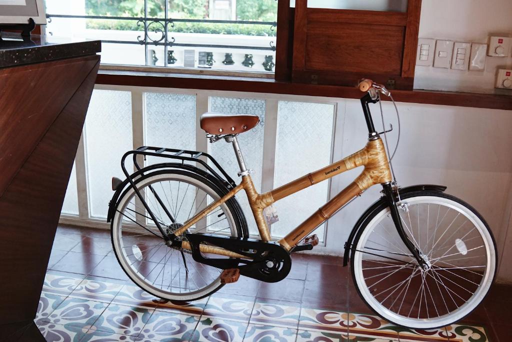 Jízda na kole v ubytování The Henry Hotel Manila nebo okolí