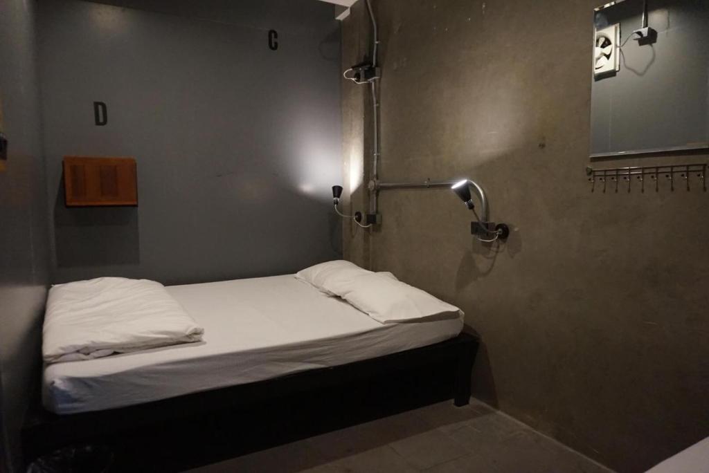 Bed & Bike Hostel - 6