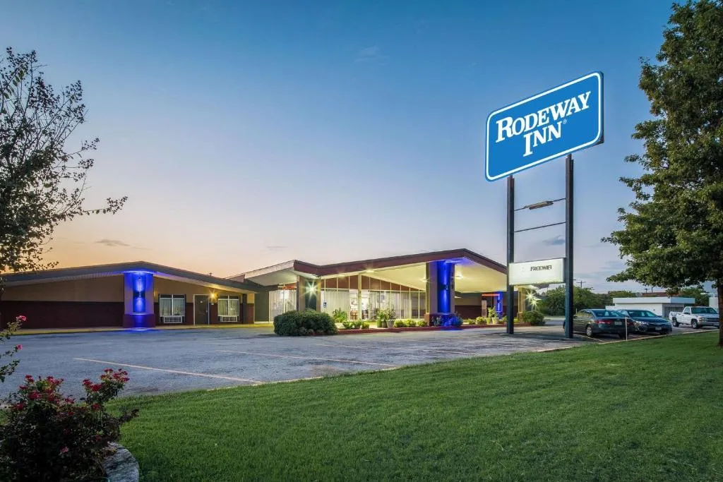 Rodeway Inn in Cedar Park
