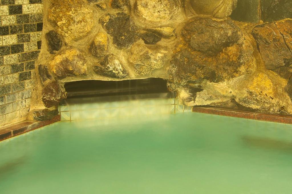 Bazén v ubytování Hotel Sanraku nebo v jeho okolí