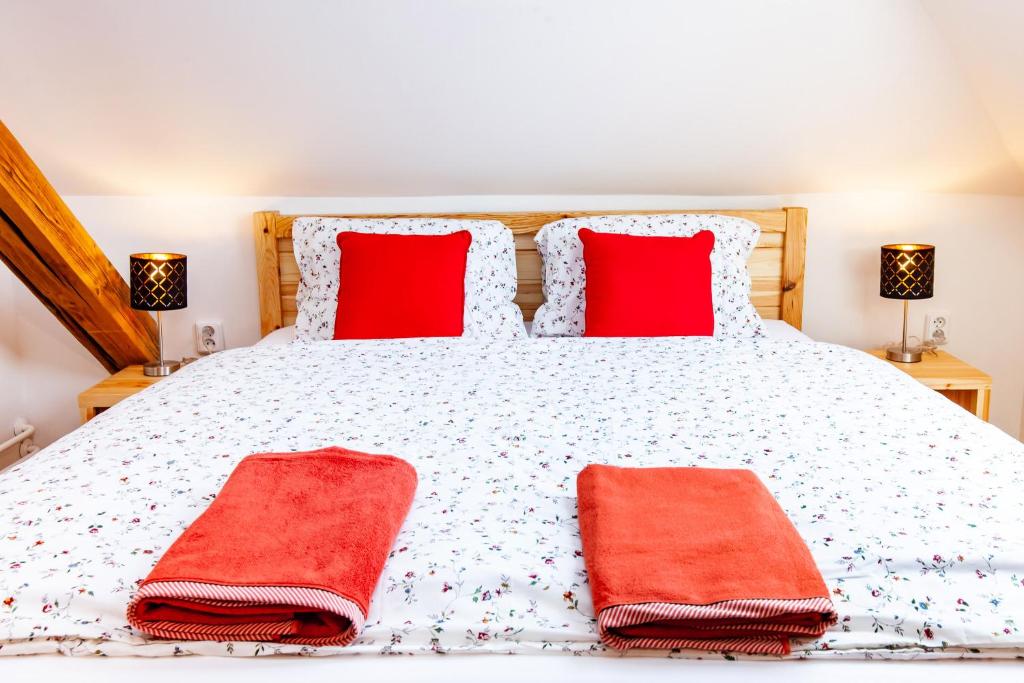 Postel nebo postele na pokoji v ubytování Apartmány Nevädza