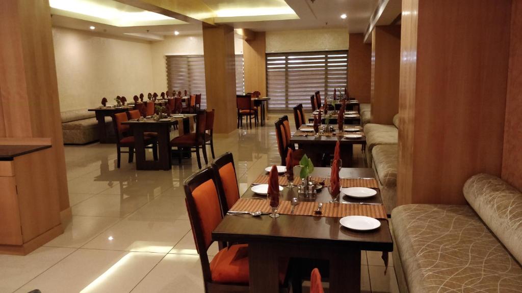 Restaurace v ubytování Hotel Hindusthan International, Varanasi