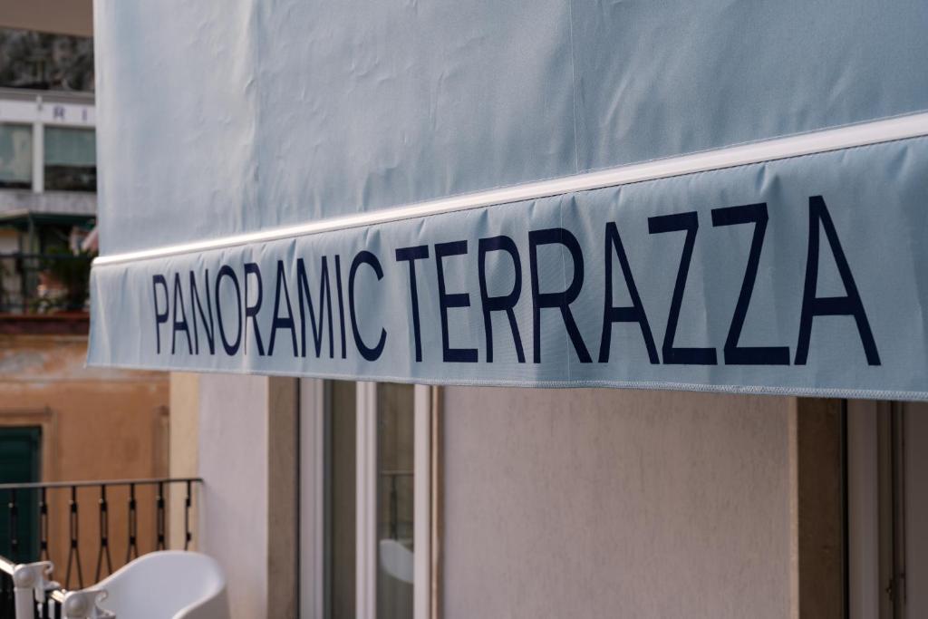 Fotografia z galérie ubytovania Panoramic Terrazza - Località Maiori v destinácii Maiori