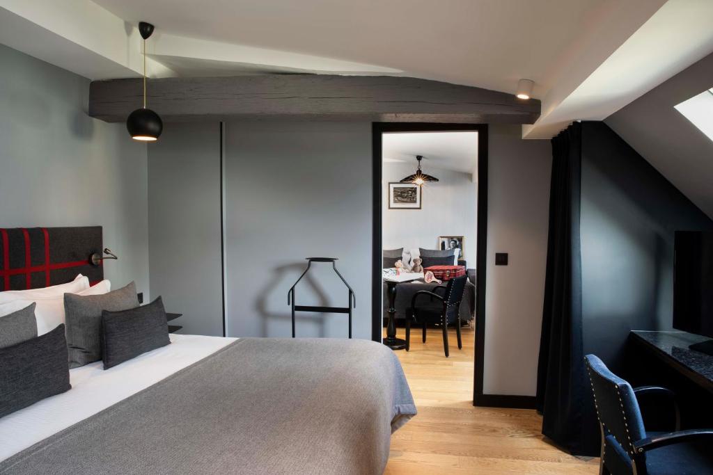 Hotel Monsieur & Spa - Quadruple Room With With Private Hammam Access