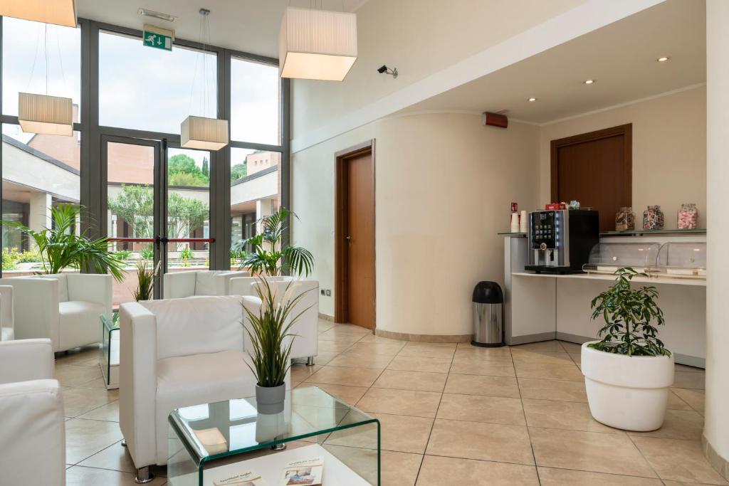 Kuchyň nebo kuchyňský kout v ubytování ApartHotel Anghel