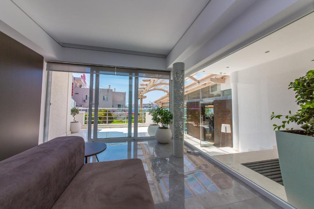 Posezení v ubytování Hotel Agimi