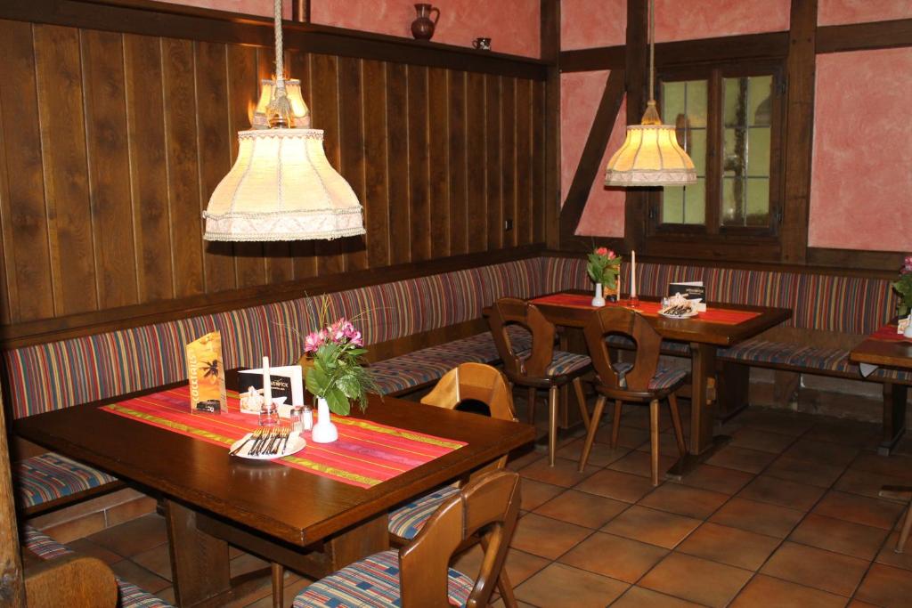 Restaurace v ubytování Hotel-Restaurant Stern