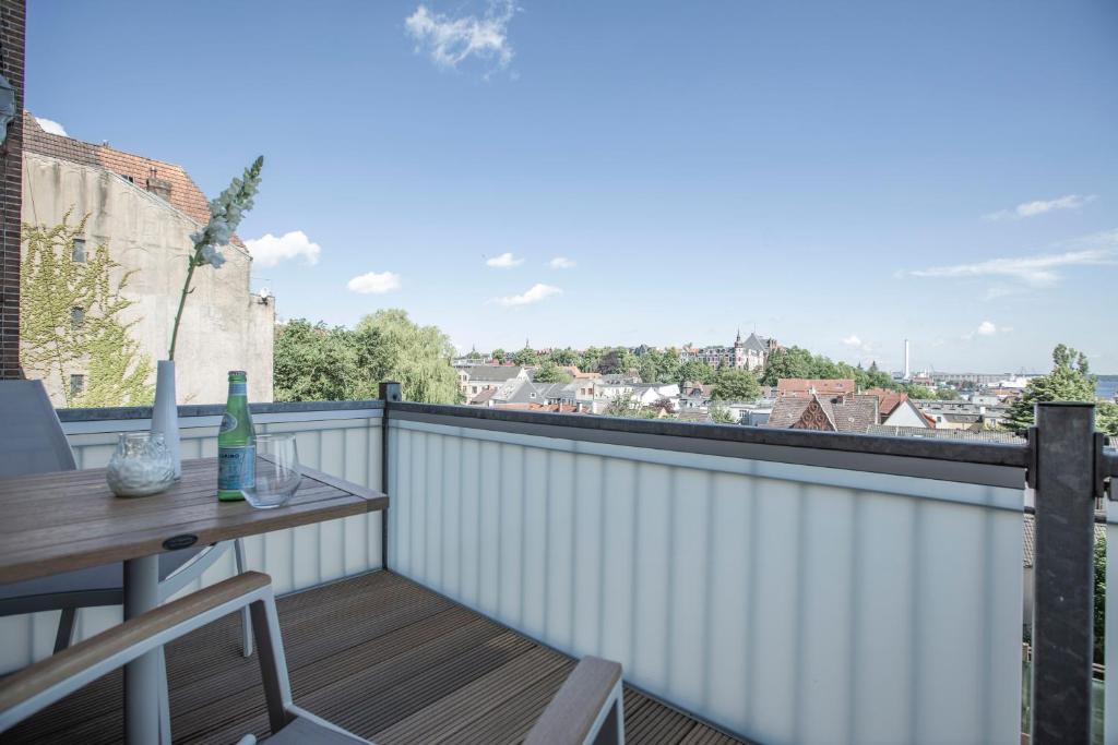 Balkón nebo terasa v ubytování Boardinghouse Flensburg - by Zimmer FREI! Holidays